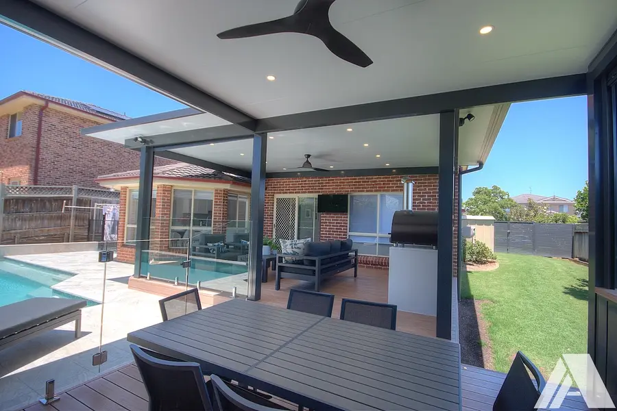 Pergola and deck beside the pool, Castle Hill