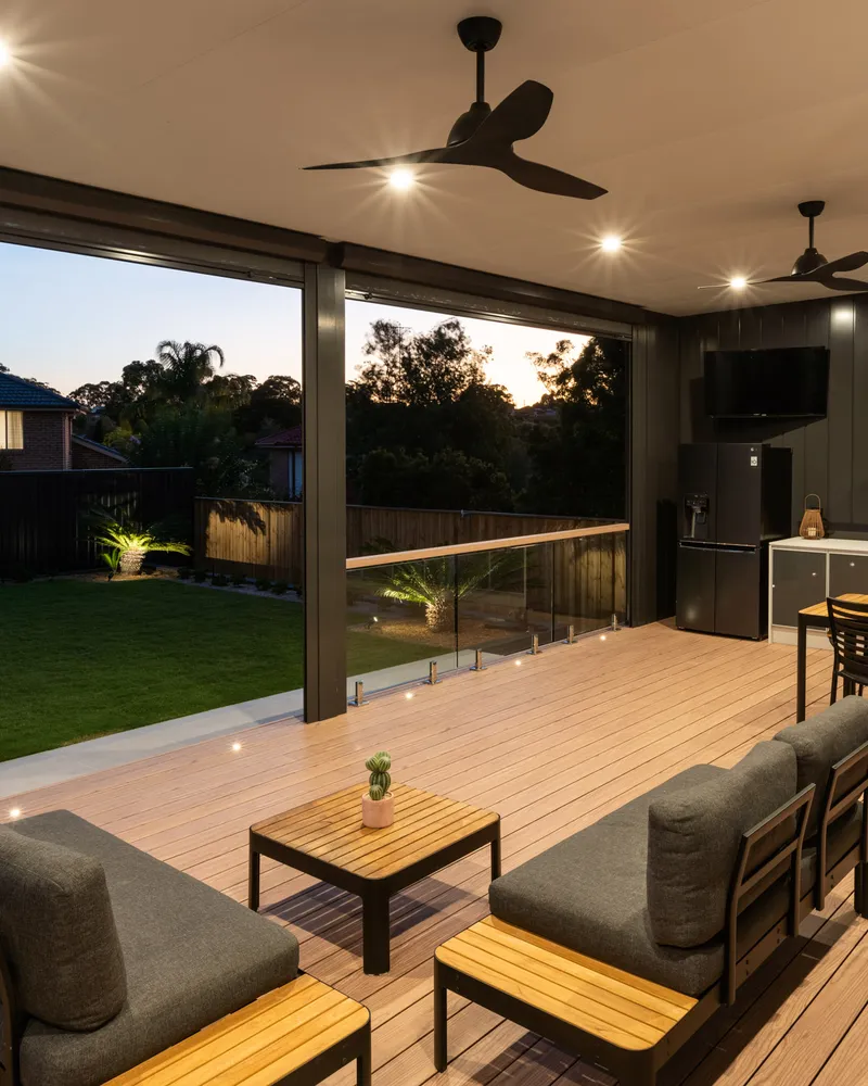 Transformed Oasis, Dural