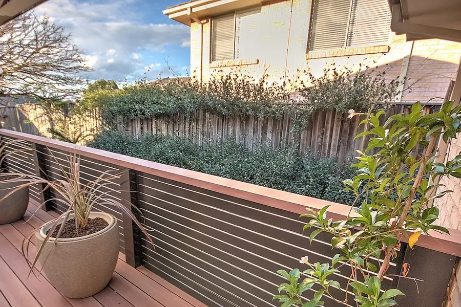 Weathered Timber finish aluminium decking, Beaumont Hills